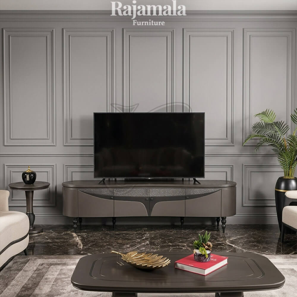 Grandeur Classic Carved Wood TV Console RM-105 Grandeur Classic Carved Wood TV Console RM-105